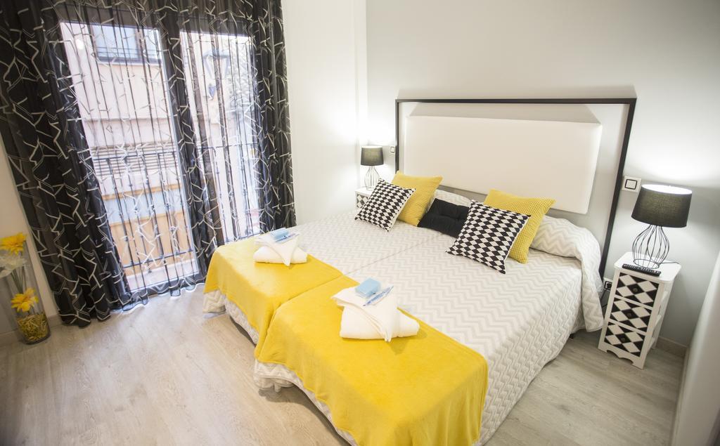 Apartamentos Amaiur 2 Estella Dış mekan fotoğraf